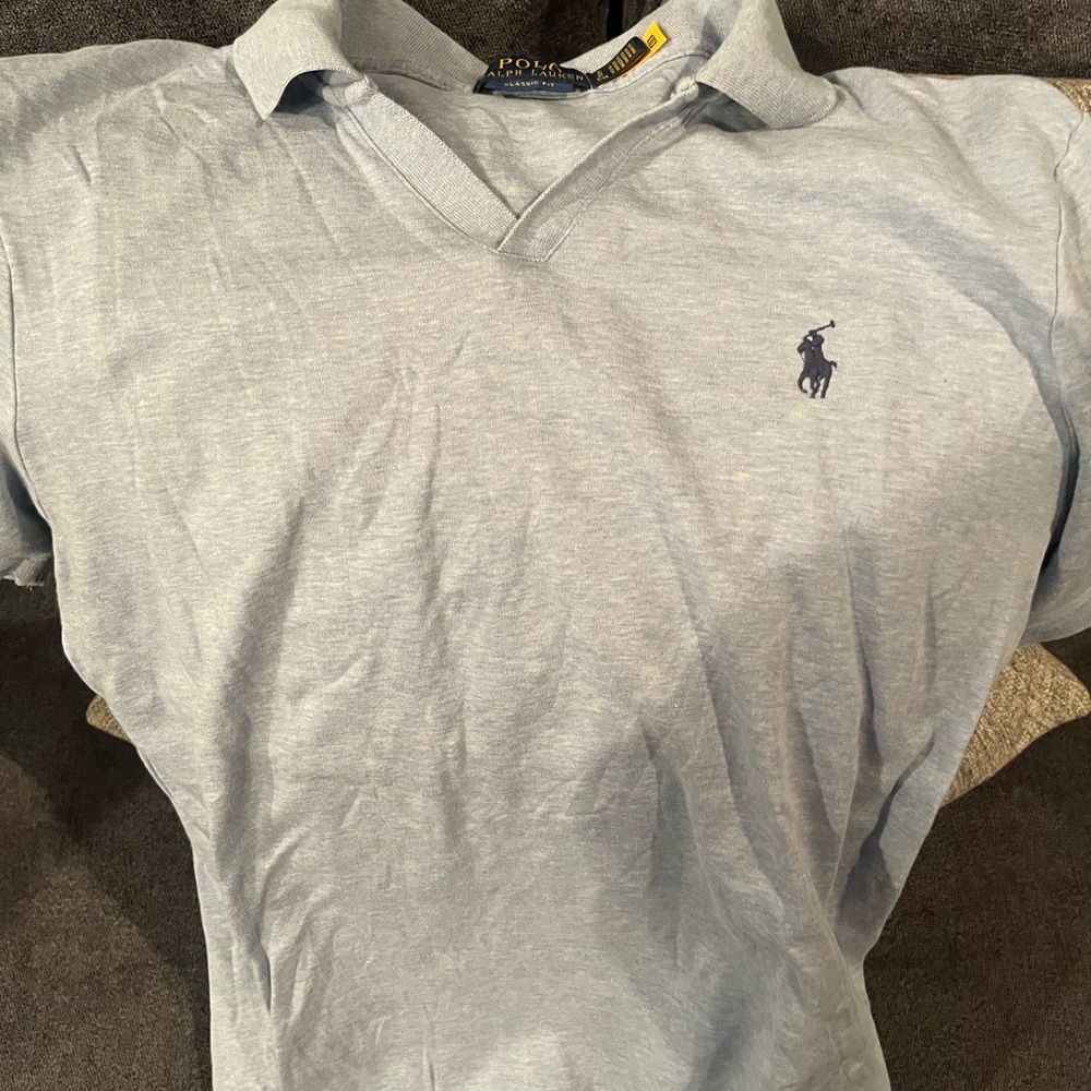 NEW & dry cleaned size small Polo by Ralph Lauren Men's Classic Fit Blue Shirt!
